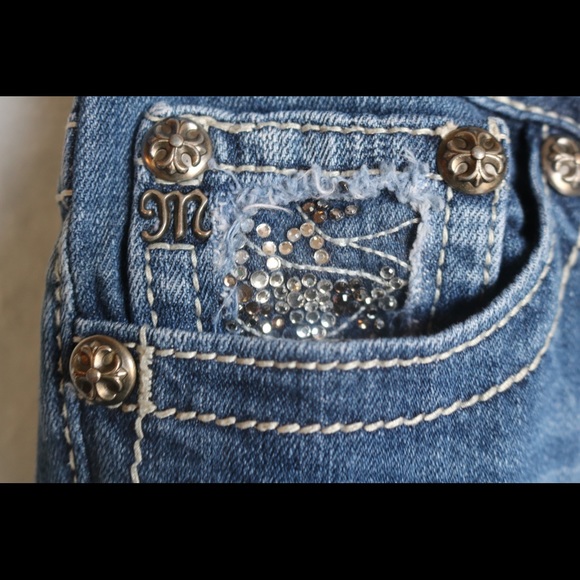 Miss Me Jeans - Picture 3 of 7